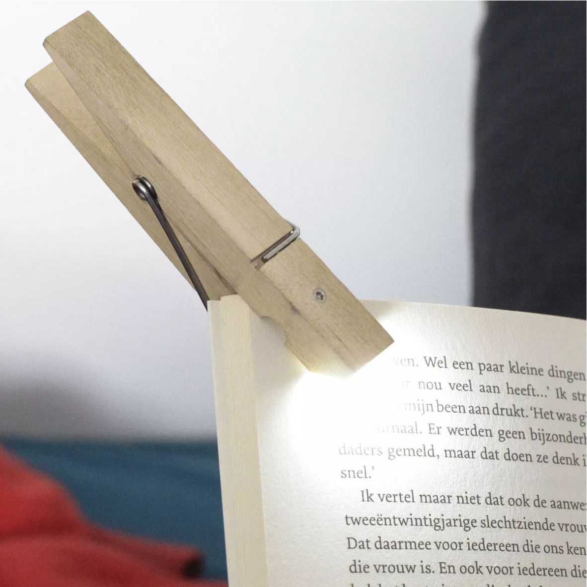 Kikkerland | Buchlampe Wäscheklammer
