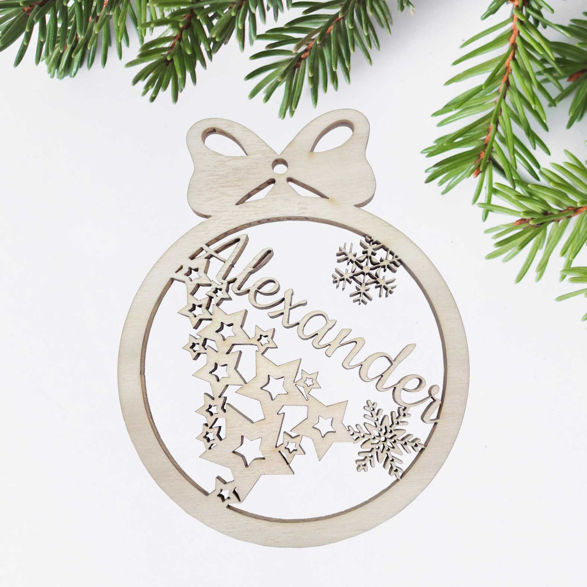 FOTOFOL Personalisierte Weihnachtskugeln aus Holz | Christbaumkugeln mit Namen | Schmücken Sie Ihren Baum mit bezaubernden Weihnachtskugeln aus Holz | Gestalte deine personalisierten Weihnachtskugeln ganz einfach selbst und schaffe so eine bleibende Erinnerung