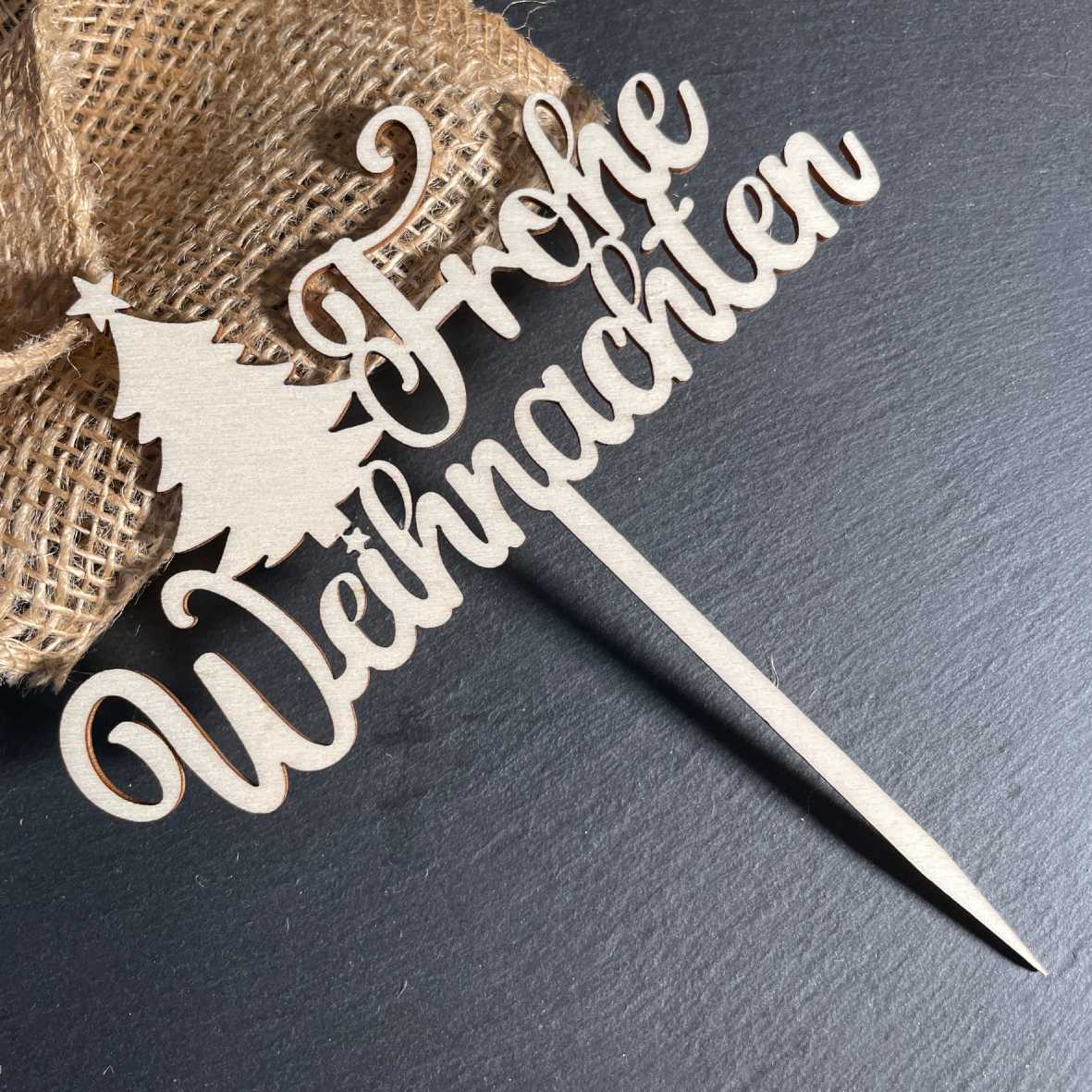CAKE TOPPER Frohe Weihnachten Weihnachtsbaum aus Holz - Tortendeko & Kuchendeko - Torten-stecker - FOTOFOL