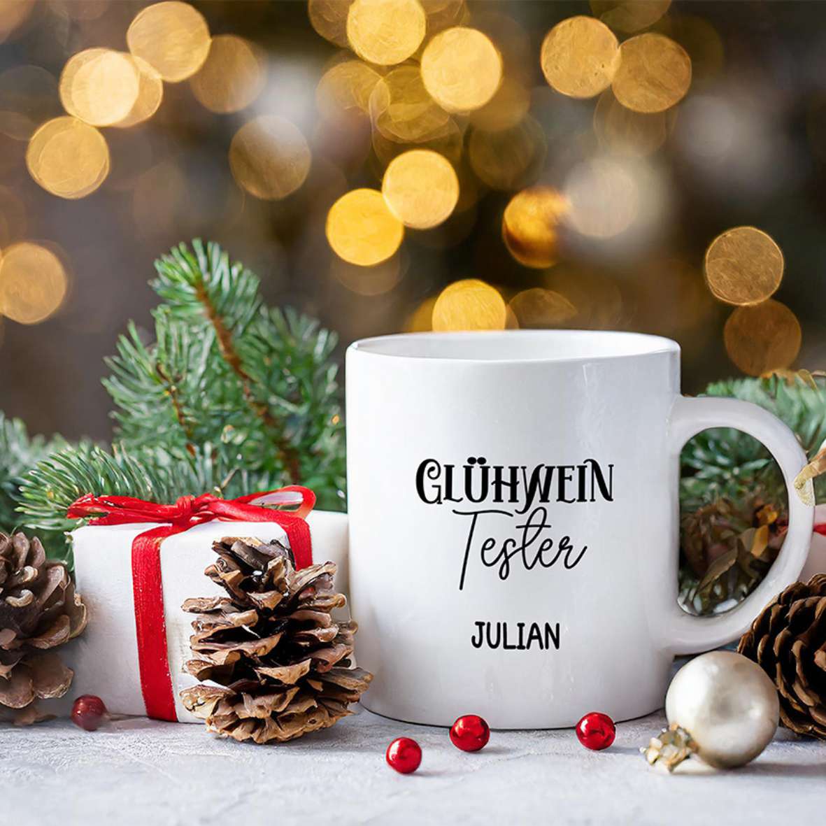 FOTOFOL-Tasse zu Weihnachten - Personalisiert mit Namen oder Wunschtext -Weihnachtstasse - Glühwein-Tasse - Geschenk-Idee für Familie und Freunde