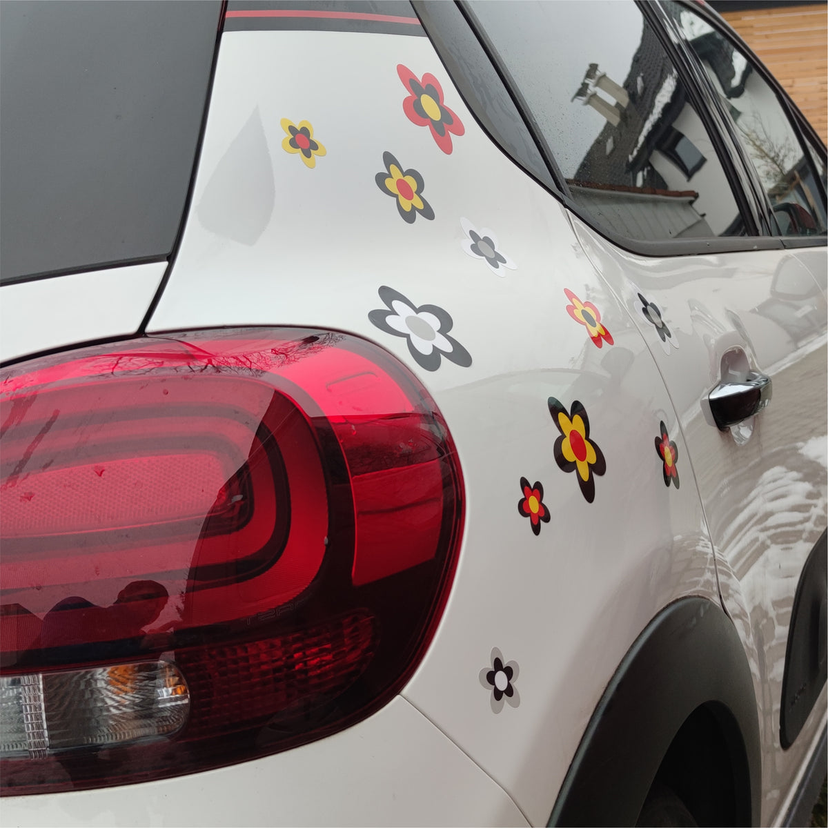 13 Aufkleber Auto Hippie Blumen - Sticker Flower Power Sommer - für Auto, Roller - perfekt für VW Bulli California - FOTOFOL