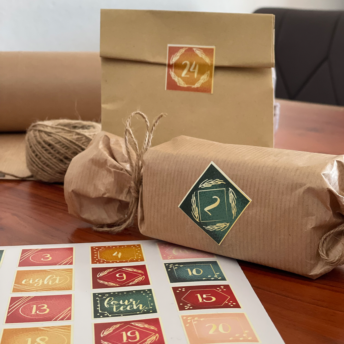FOTOFOL - Adventskalender Zahlen Sticker Set – DIY Adventskalender für Weihnachten basteln!