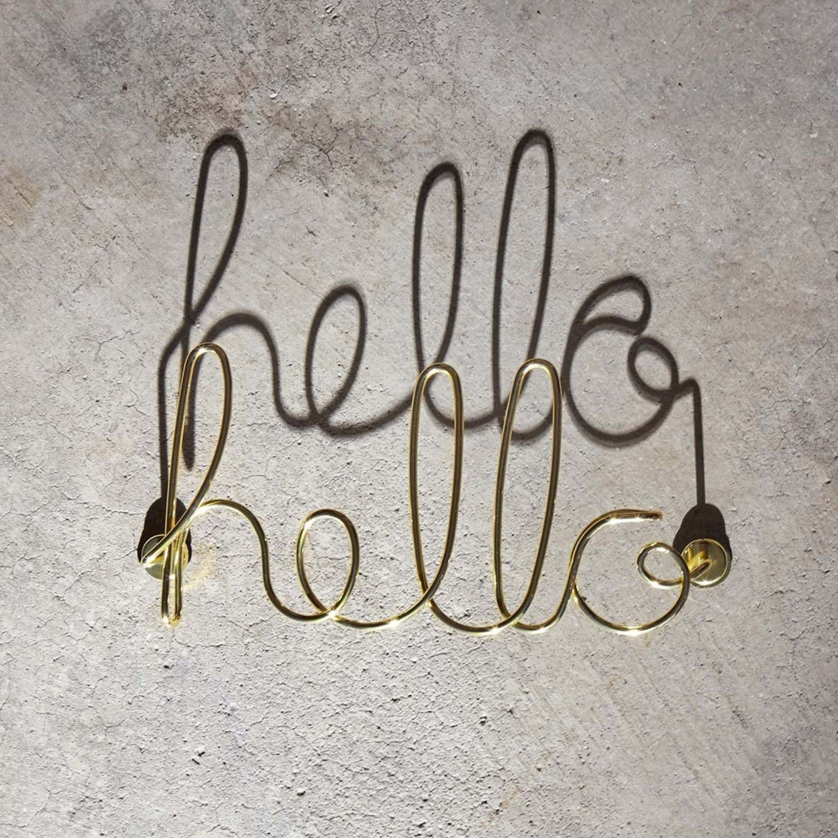 Umbra Steel Wired Hello Brass (32,38 cm x 7,62 cm x 14,60 cm)