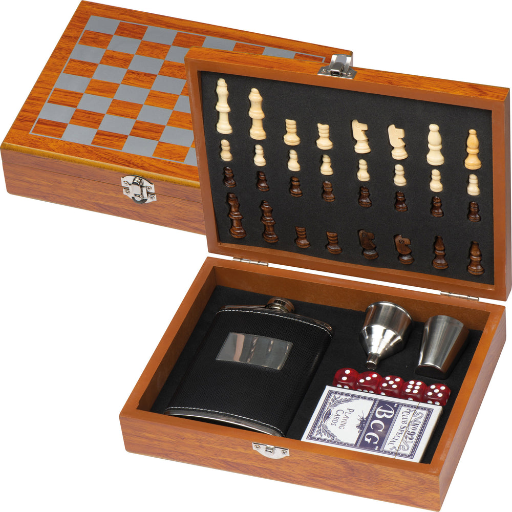 Spieleset mit Flachmann, Schach- und Kartenspiel GRACE
