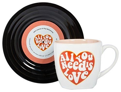 THUMBS up ! Tasse "All You Need Is Love"