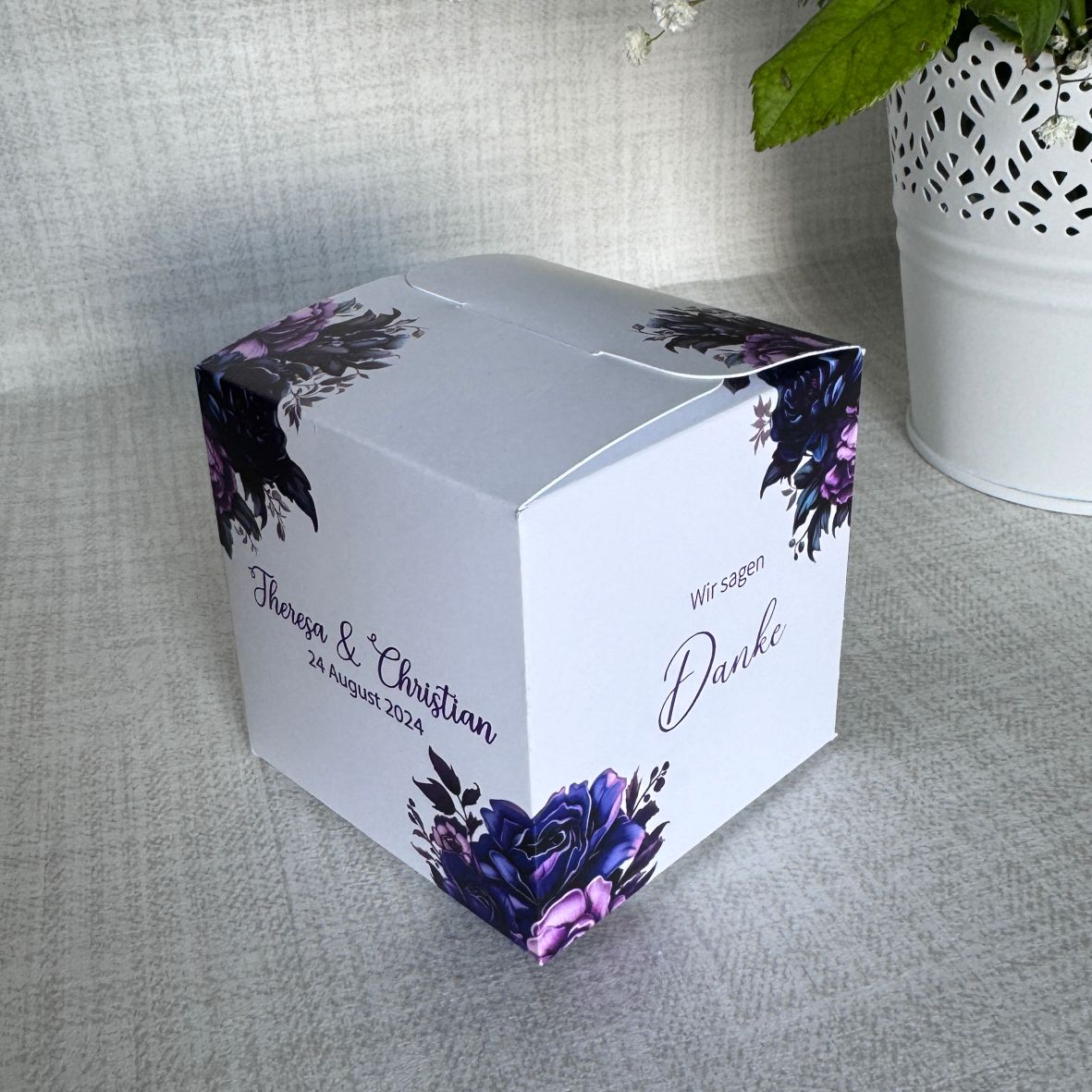 Geschenkbox personalisiert - Lila Rosen - FOTOFOL
